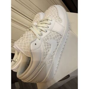Air Jordan 1 Women's Low Top Mesh Sneaker Shoes Breathe Triple White Size 10